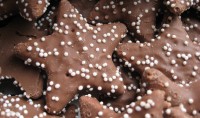warning-whatever-you-do-dont-buy-these-cookies-you-will-eat-them-all
